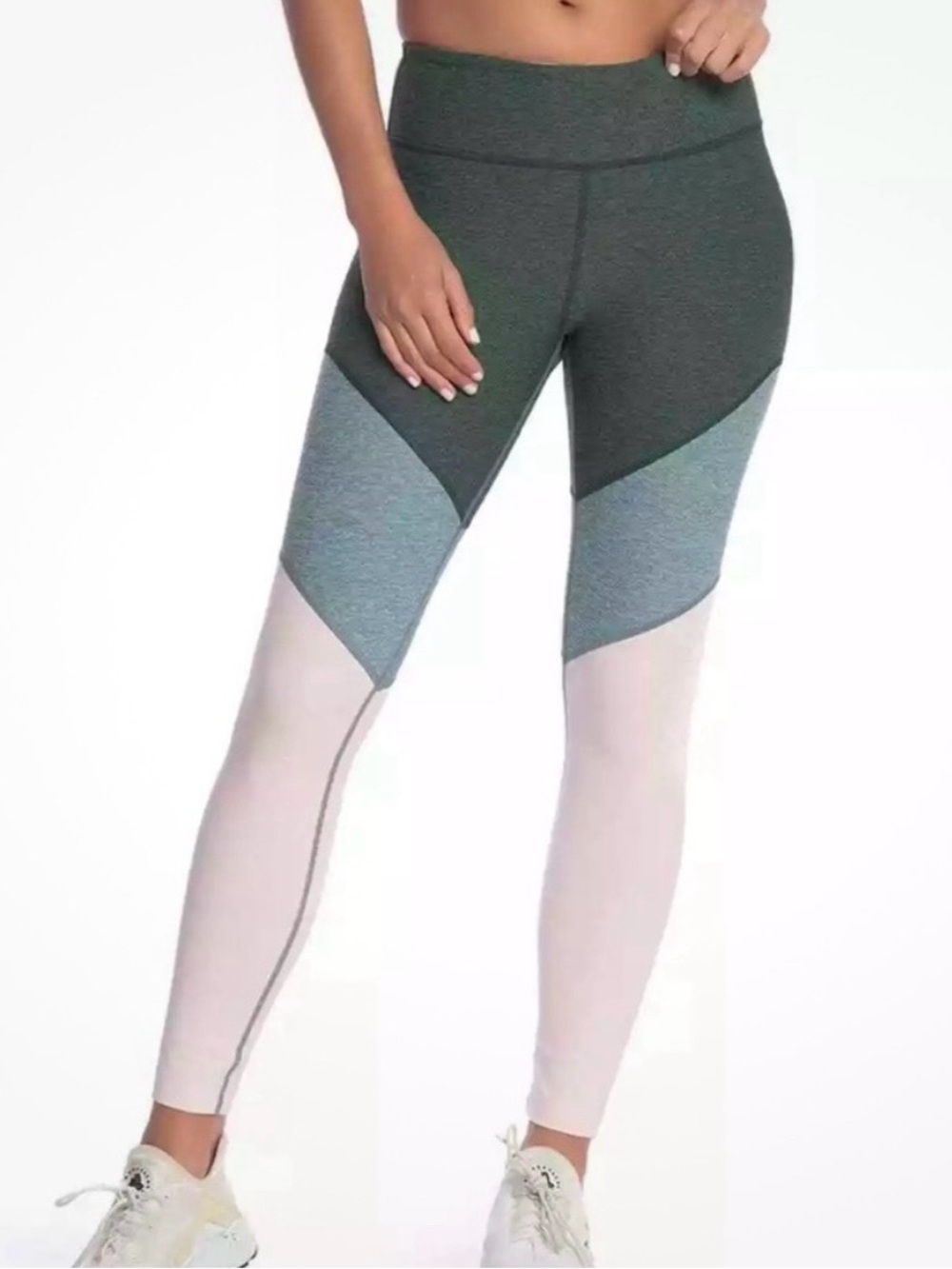 Outdoor Voices Tricolor 7/8 Leggings | Size Small